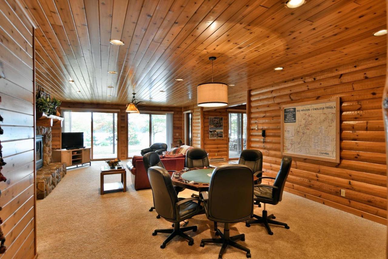 Majestic Moose Lodge Home Cable Экстерьер фото