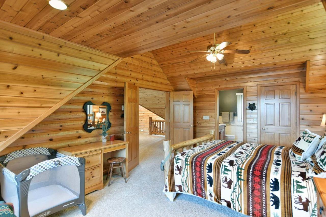 Majestic Moose Lodge Home Cable Экстерьер фото